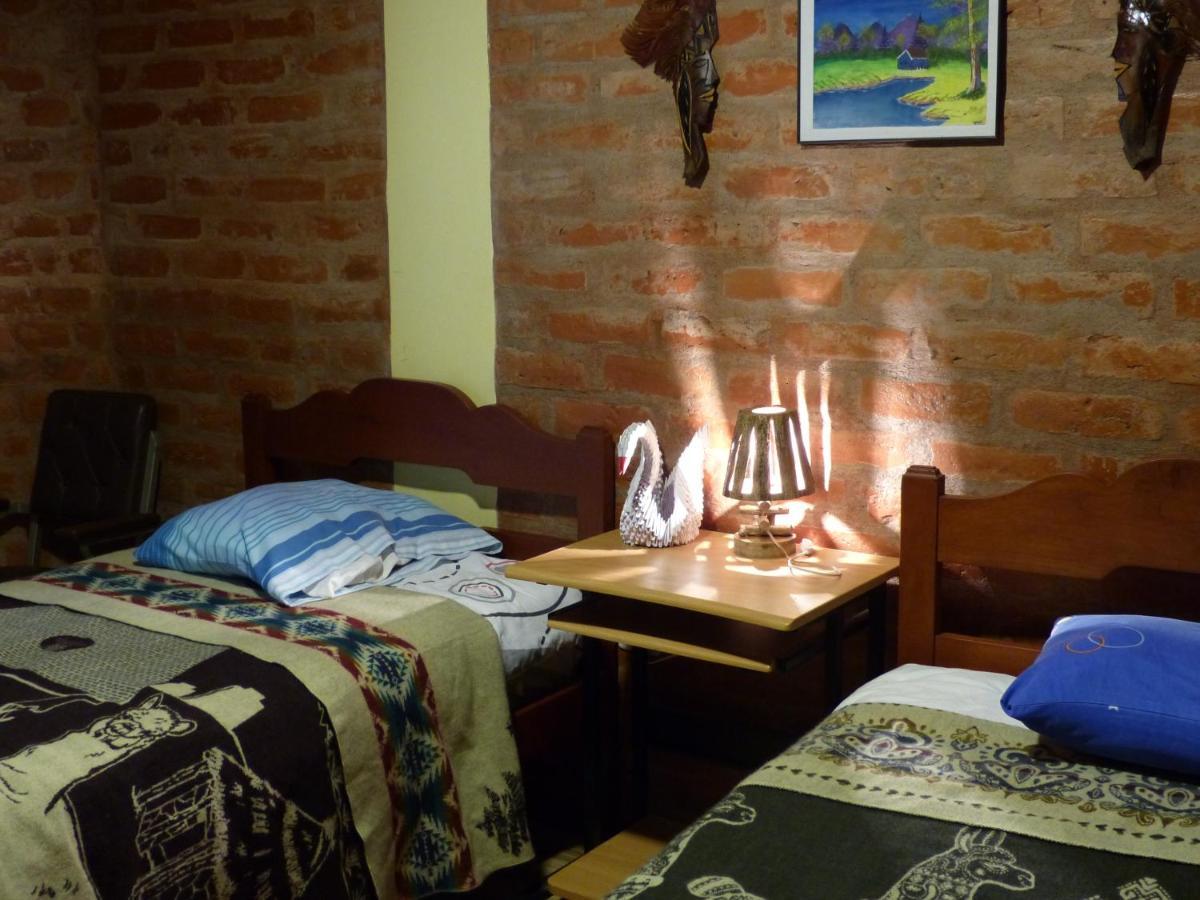 Hostal La Casa Amarilla City Banos  Exterior photo